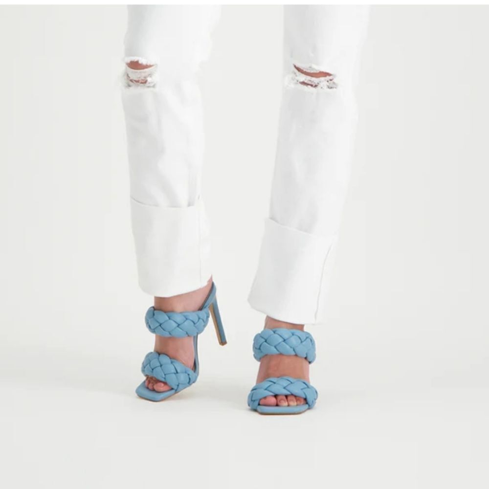 BRAND NEW STEVE MADDEN WOMEN"S CHUNKY BRAIDED STRAP DETAILS KENLEY HEELE…